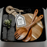 Theba Handmade - Luxury Gift Box- Round Acacia Simple: No / Blank / Black Initial Gift Tag